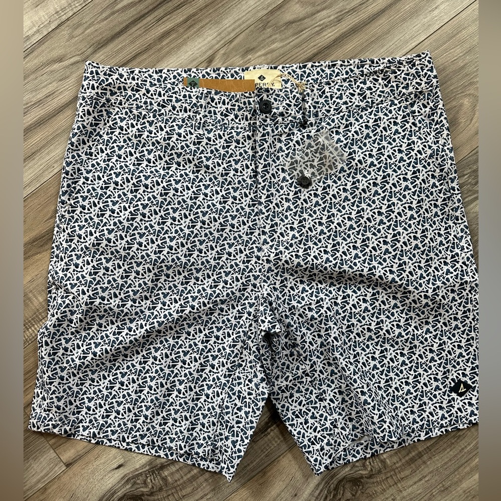 NWT Sperry Men's Patterned Swim Shorts Watershorts in Blue and White Size 34